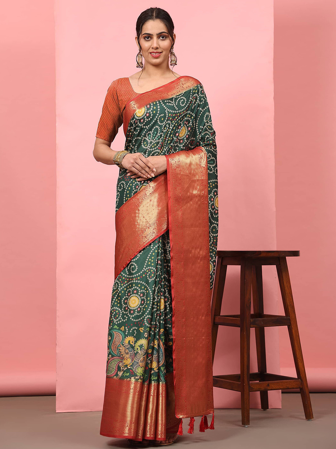 DIVASTRI Soft Silk Bandhani With Kalamkari Digital Printed Saree