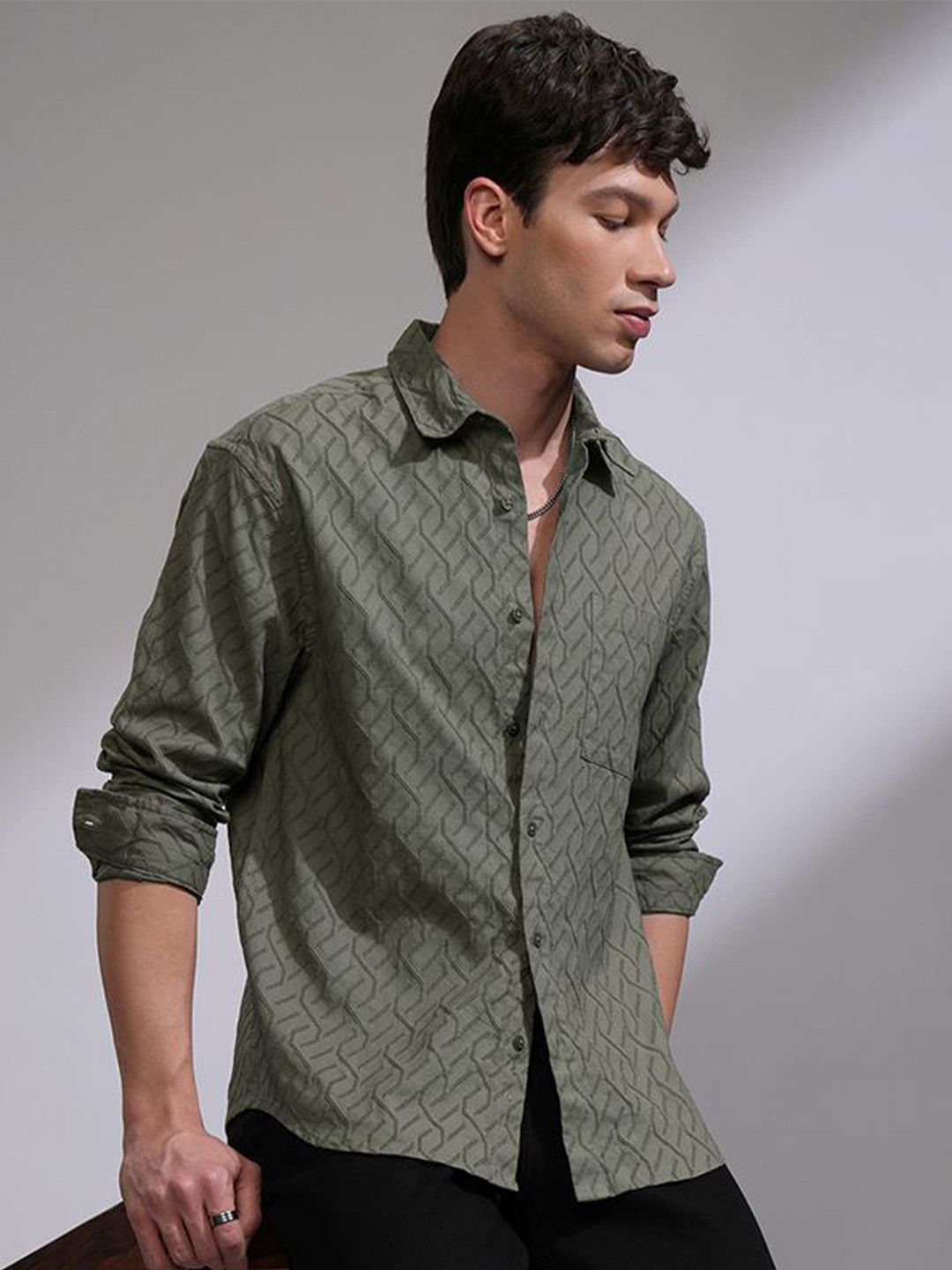 HIGHLANDER Men Jacquard Embroide Relaxed Shirt