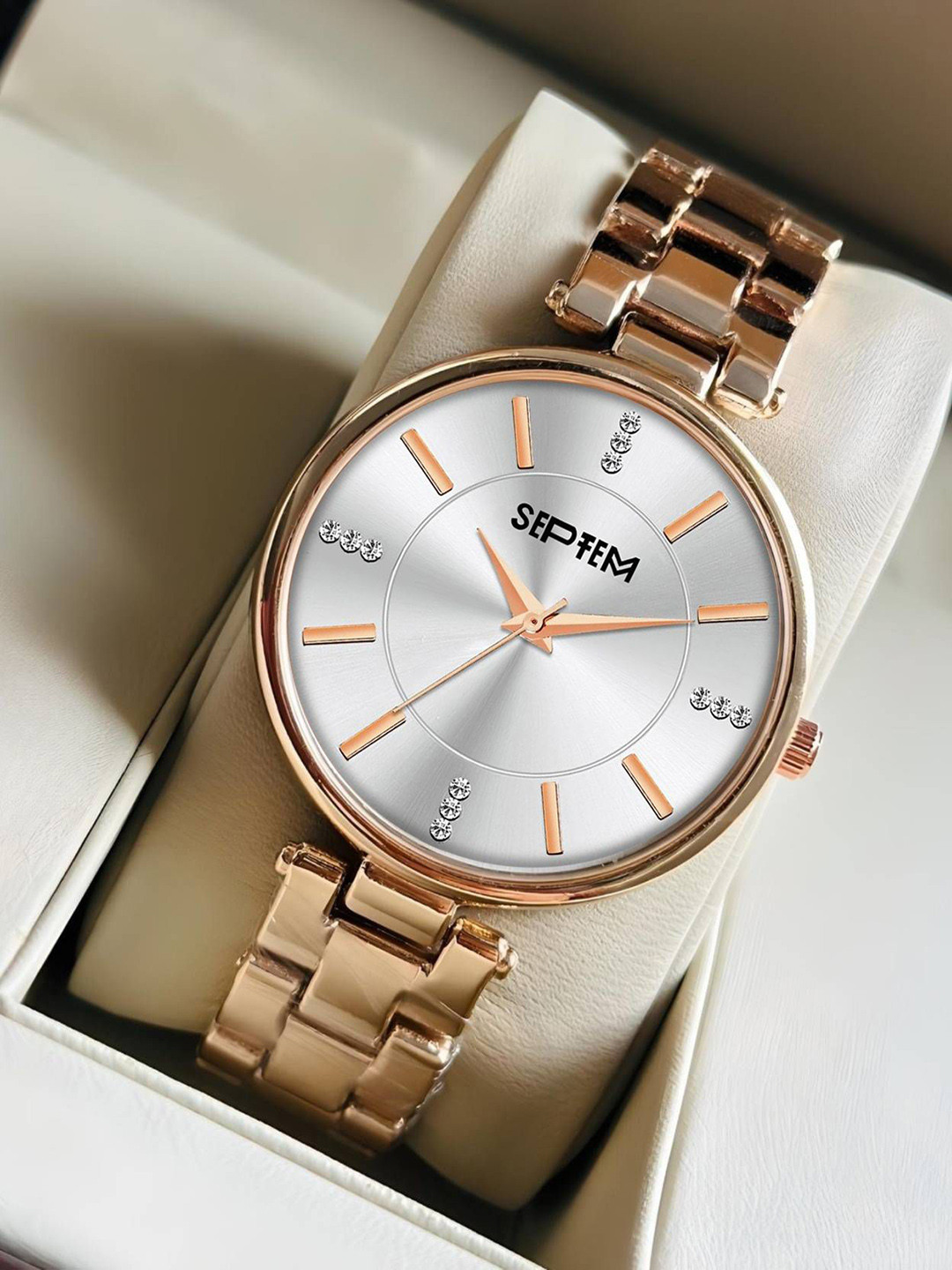 Septem Women Embellished Dial & Bracelet Style Straps Analogue Chronograph Watch