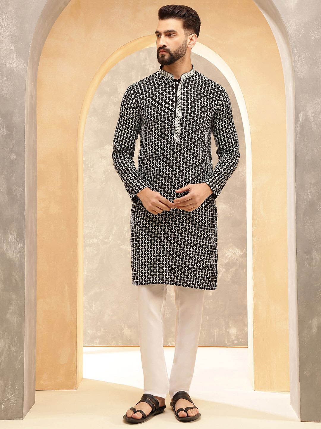 Anouk Black And White Geometric Embroidered Mandarin Collar Straight Kurta