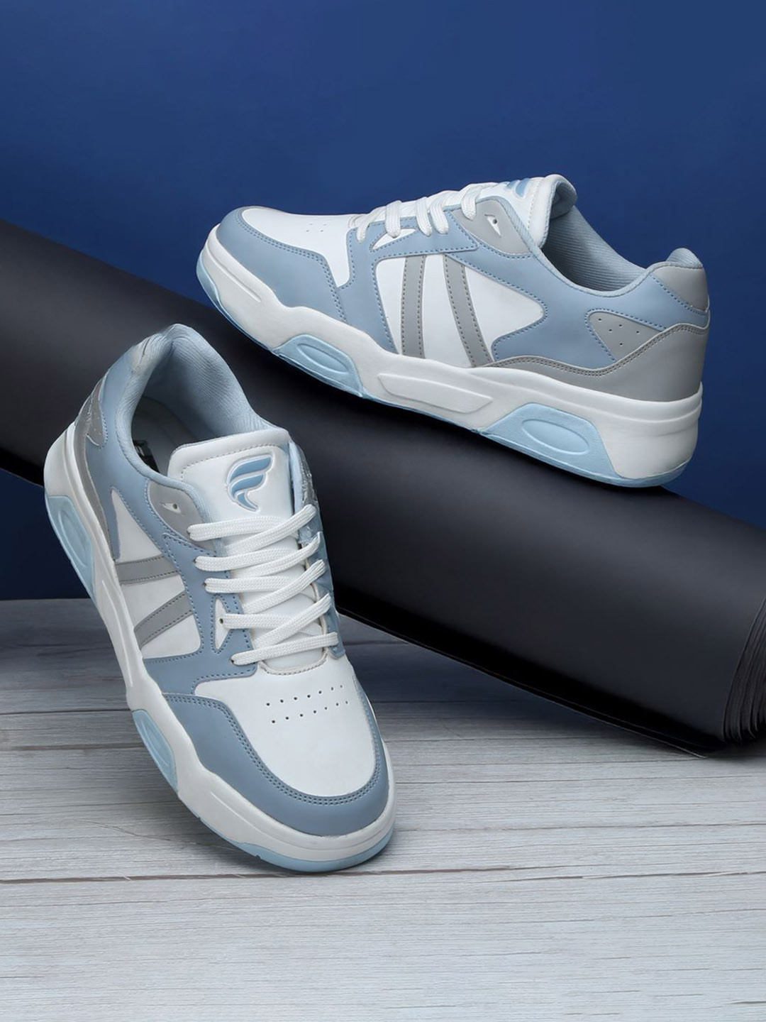 Field Care Men PU Sneakers