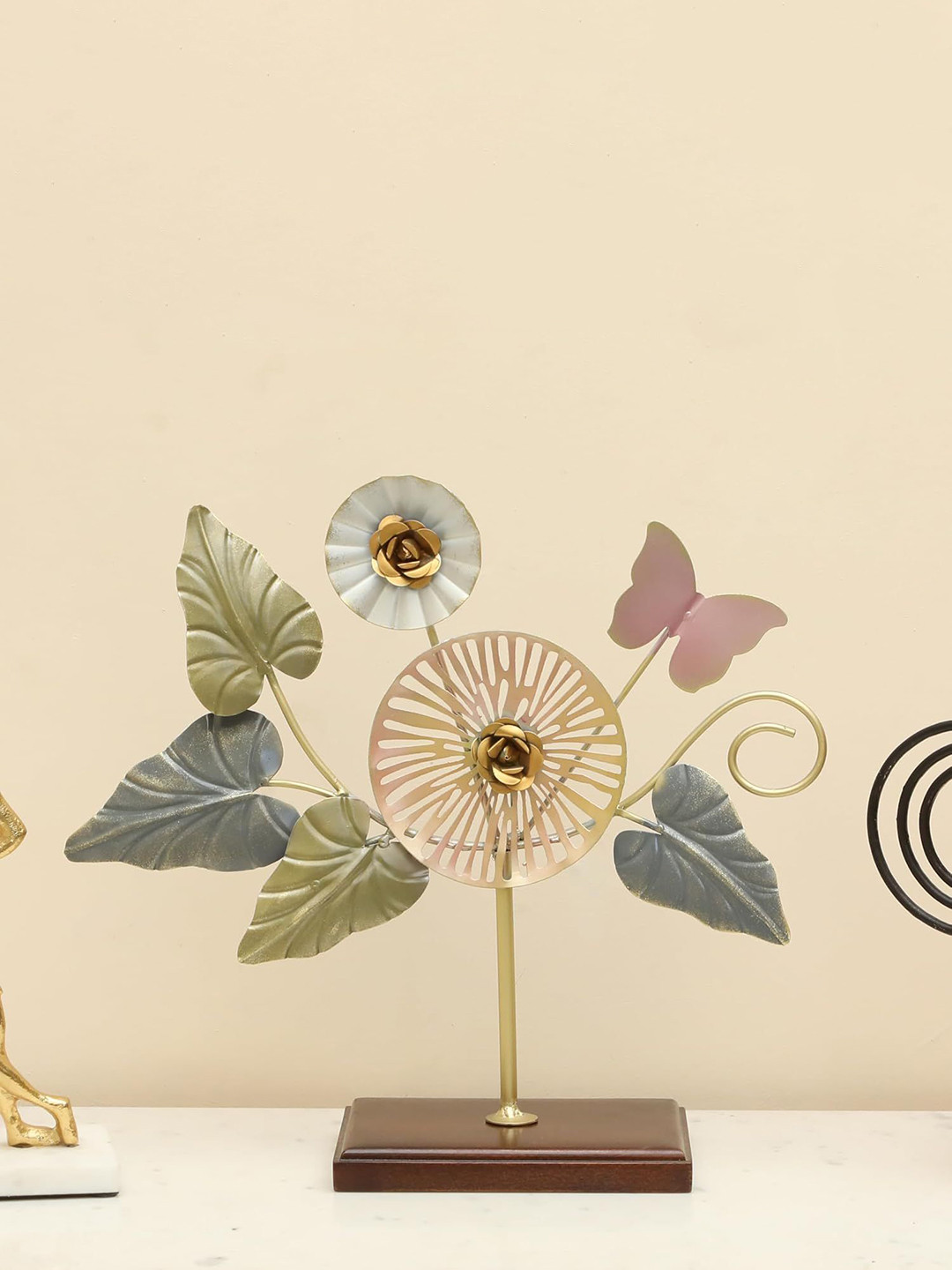 vedas F-Lupin Leafs Metal Living Room Medium Showpiece - 16 Inches