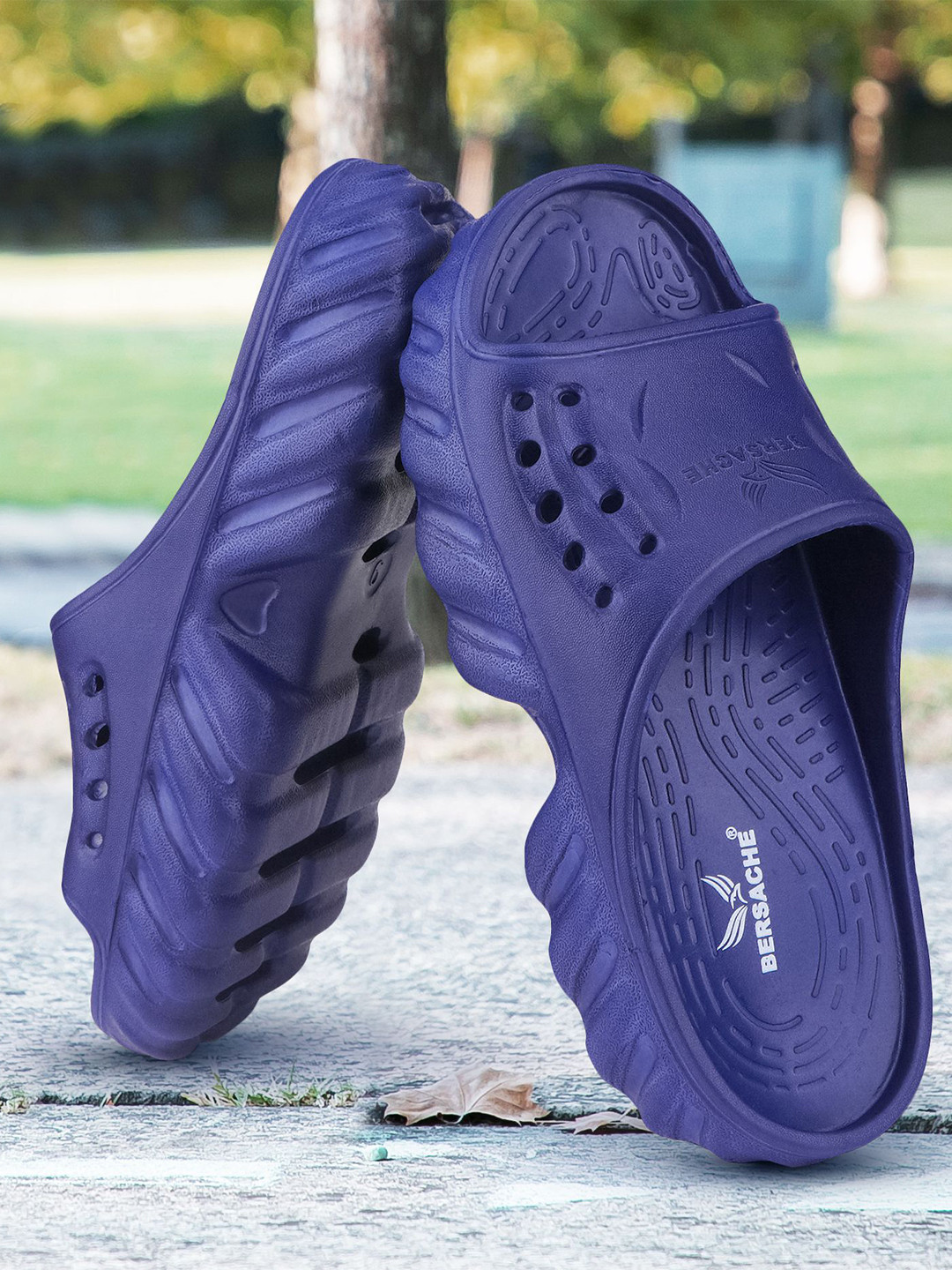 BERSACHE Men Extra Soft Ultra Soft & Flexibility Technology Sliders
