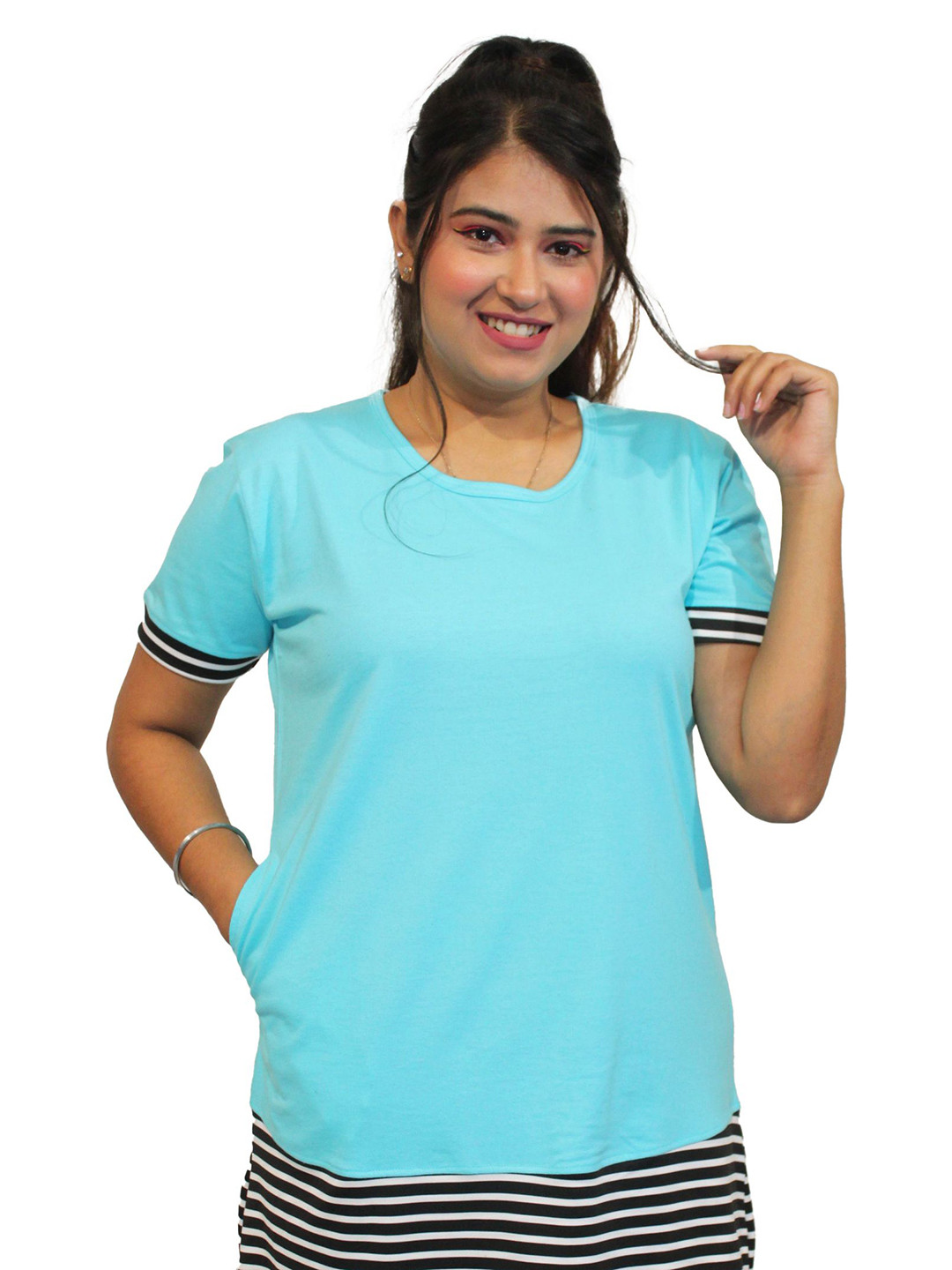 PINK SHELL Women Striped Round Neck Cotton T-shirt