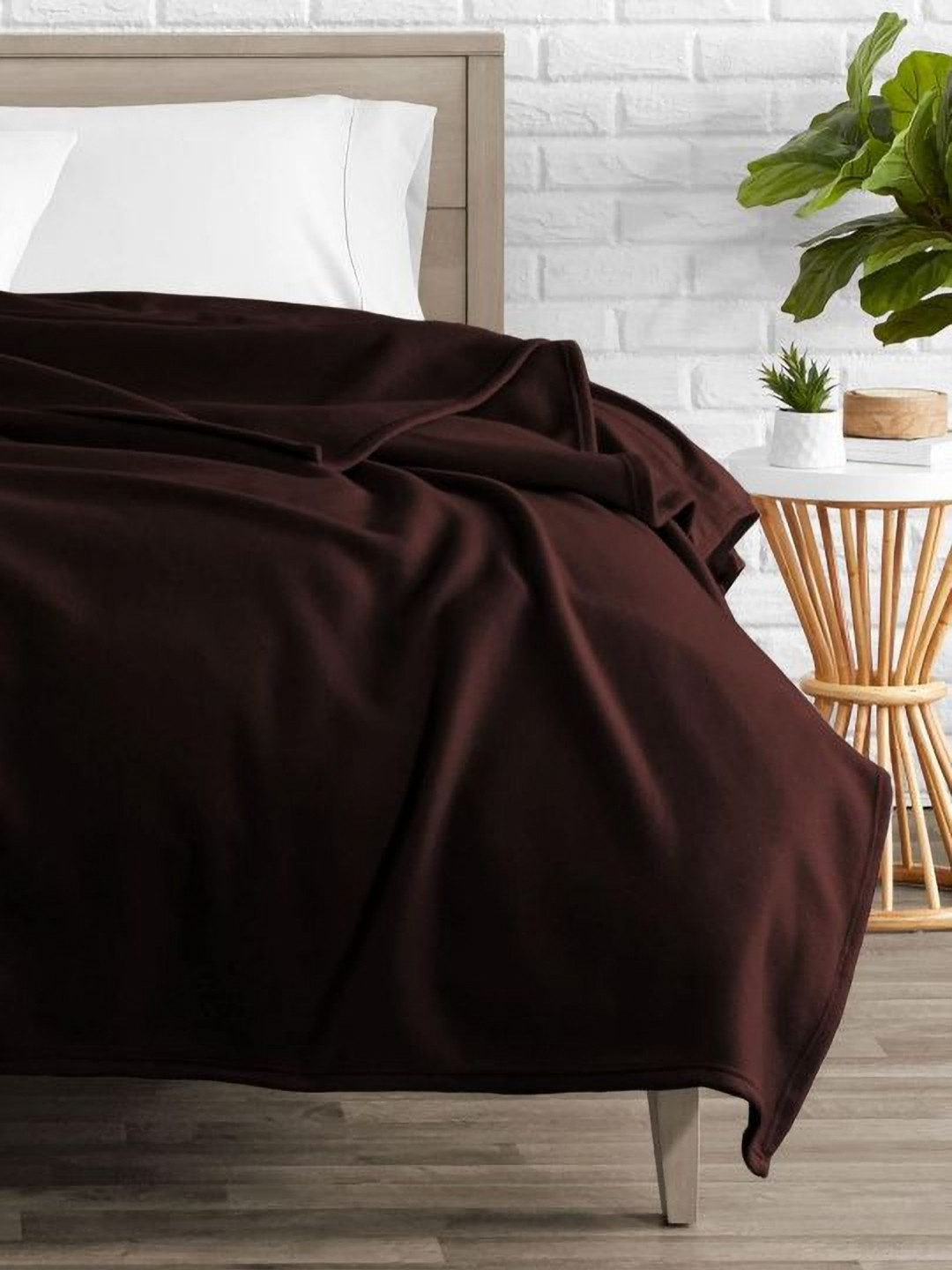 VAS COLLECTIONS Fleece Coffee Brown AC Room 210 GSM Single Bed Blanket