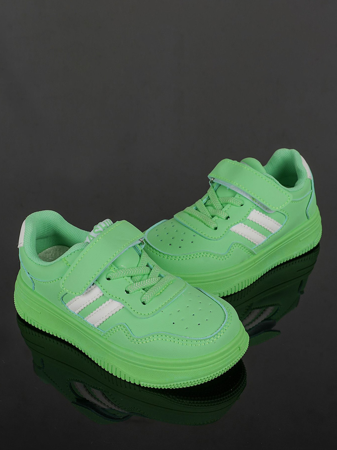 FEETWELL SHOES Kids Woven Design Sneakers