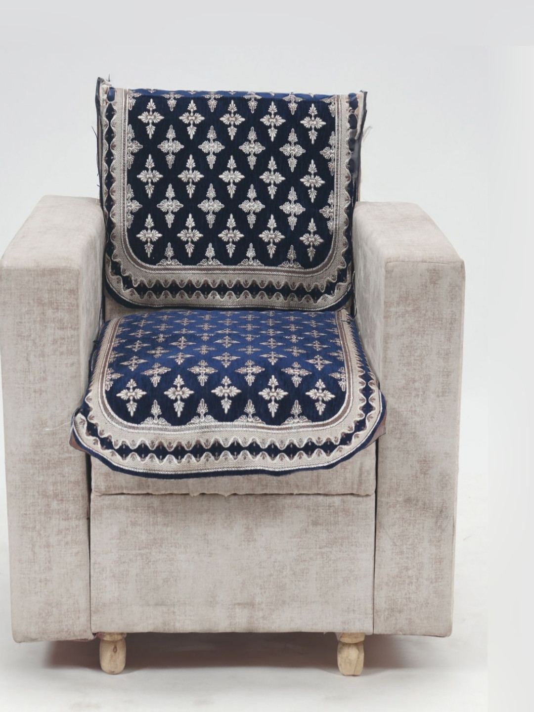 Fashion Throw Blue & White 2 Pieces Printed Jacquard 1 Seater Sofa Covers