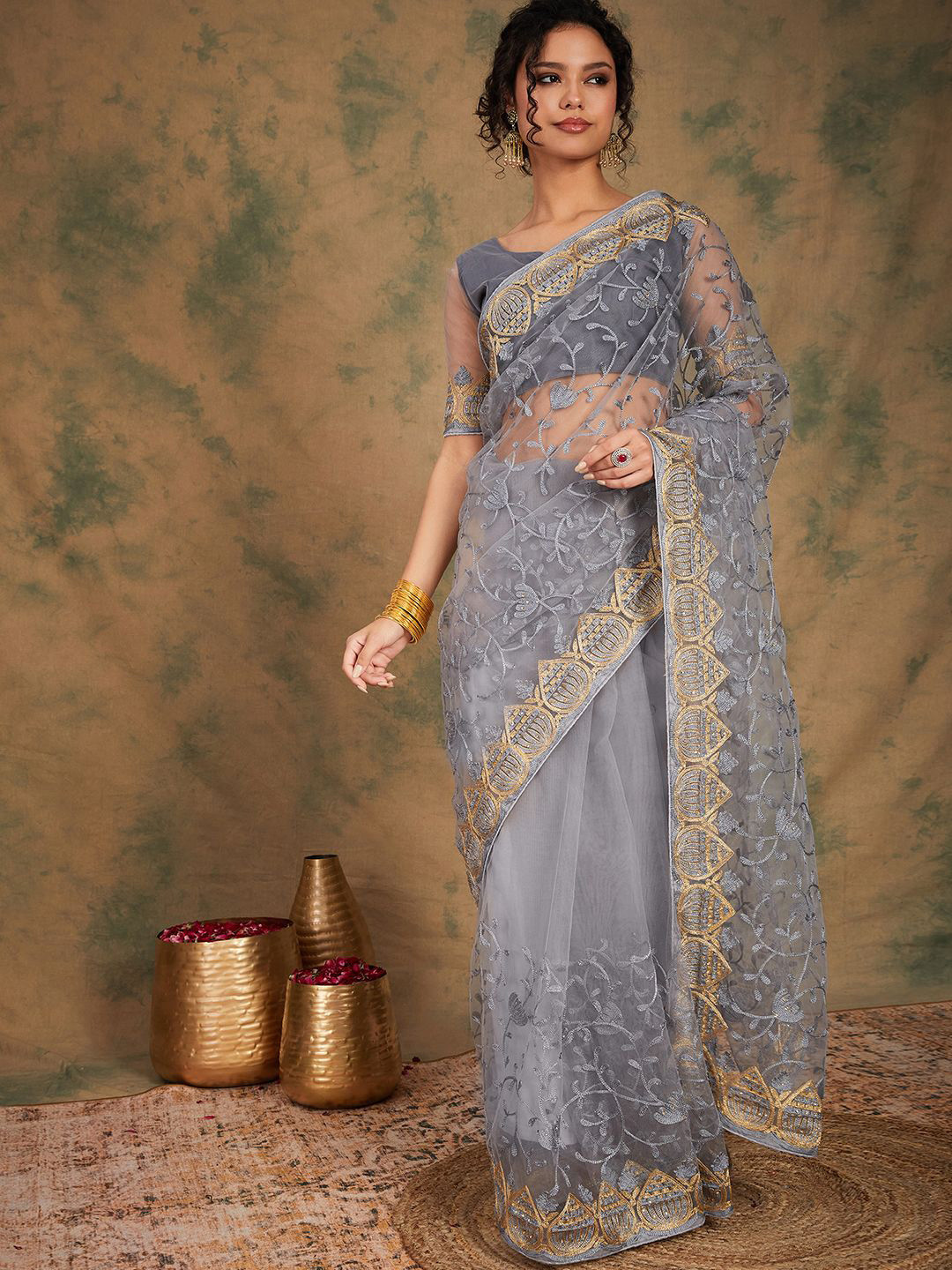DEVATITHI Grey Net Saree