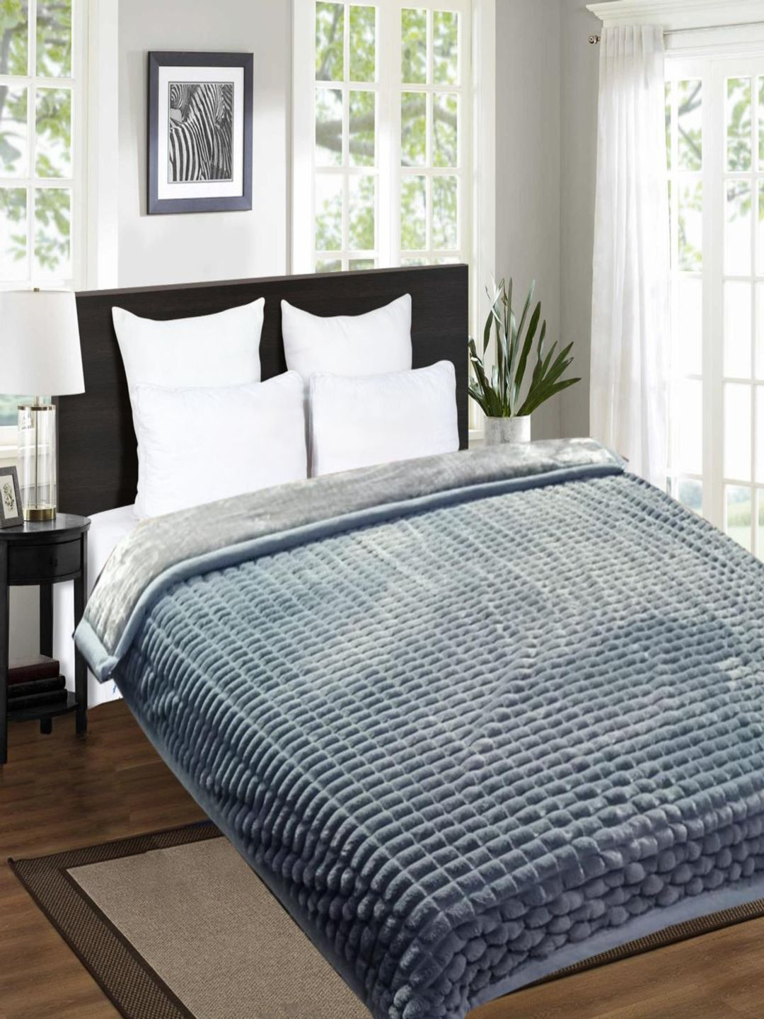 Signature Grey Geometric 550 GSM Heavy Winter Double Bed Blanket