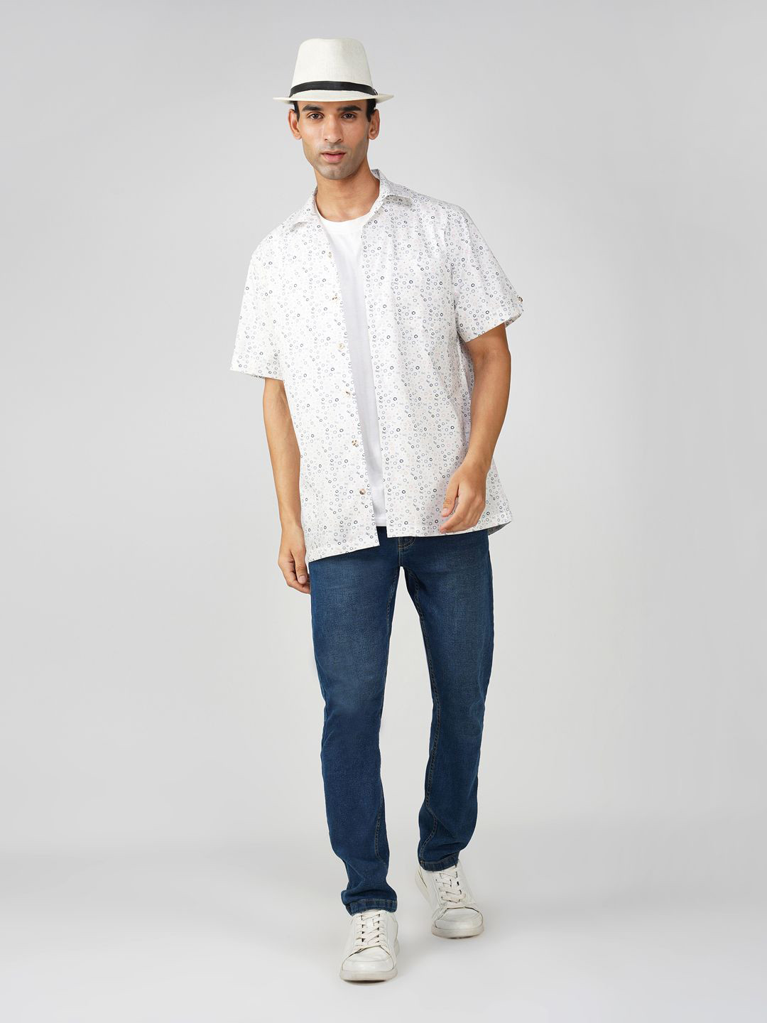 FASHION FORMAL Men Classic Fit Cuban Collar Geometric Printed Cotton Casual Shirt