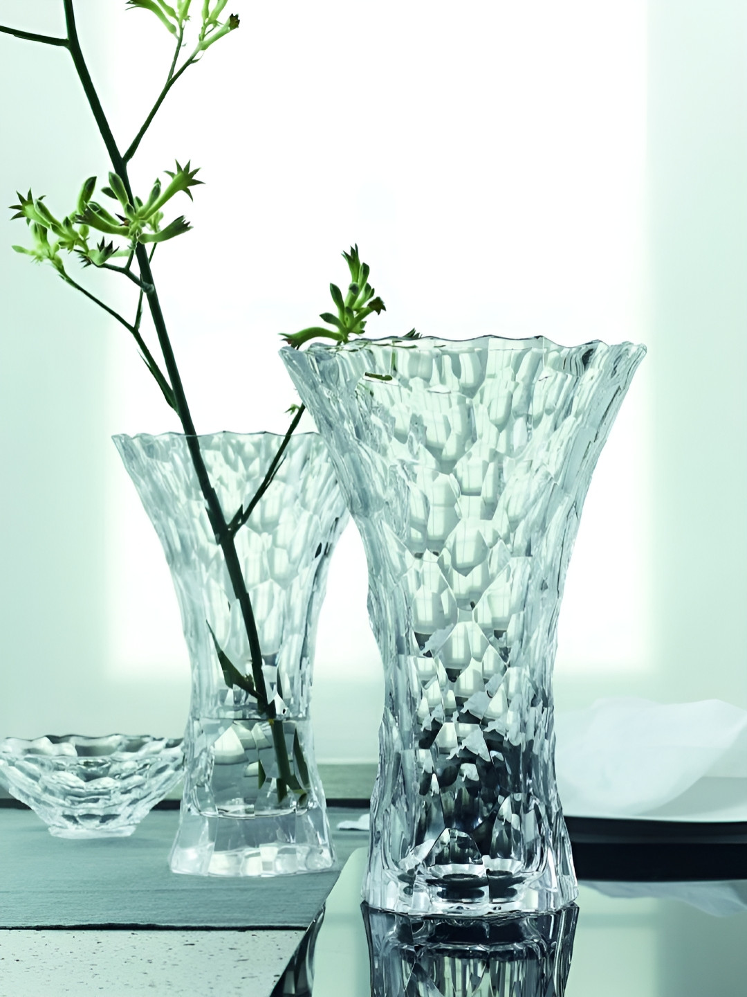 Nachtmann Transparent Textured Glass Flower Vase