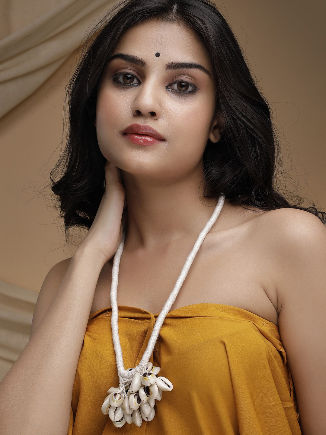 Saagah Cowrie Shell Necklace