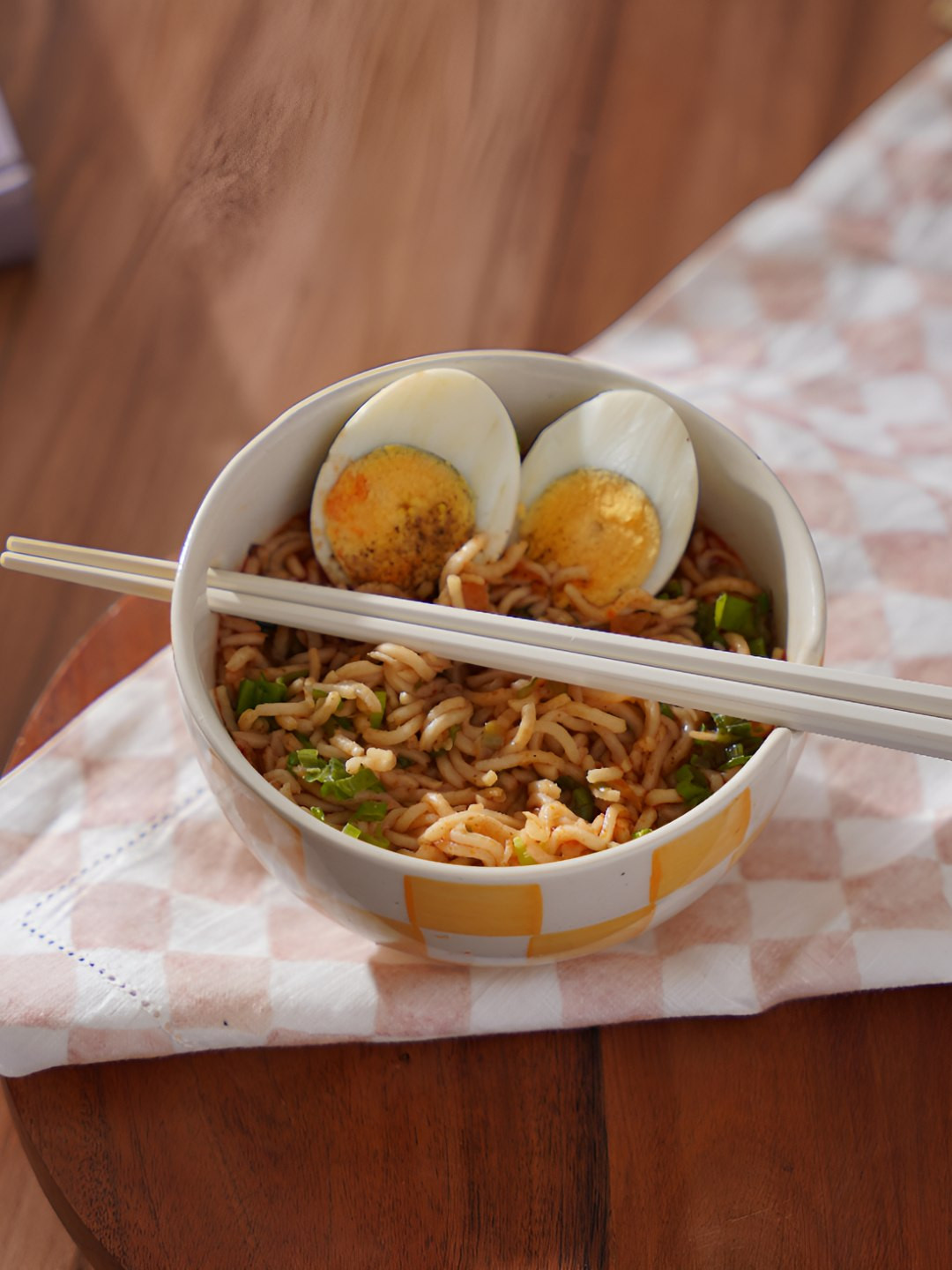 THE INDIAN ROSE White & Yellow Ceramic Dishwasher and Microwave Safe Serving Bowl