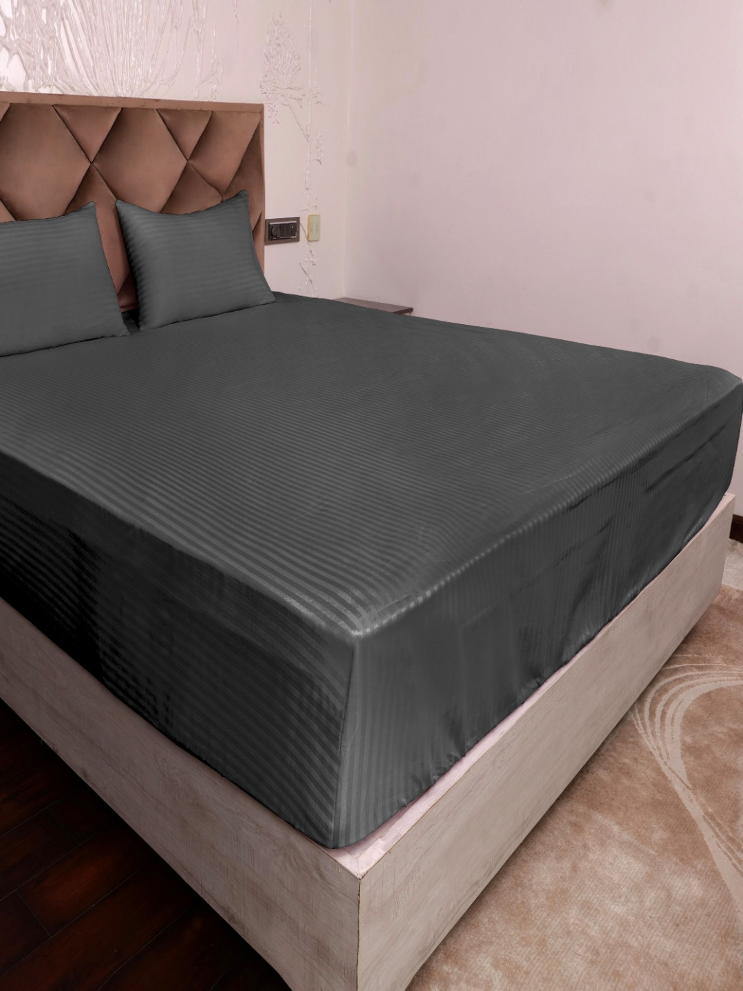 AJISH Grey Striped Cotton Breathable 310 TC Fitted Double Fine Bedsheet with a Pillow Cover-78 x 36 inches