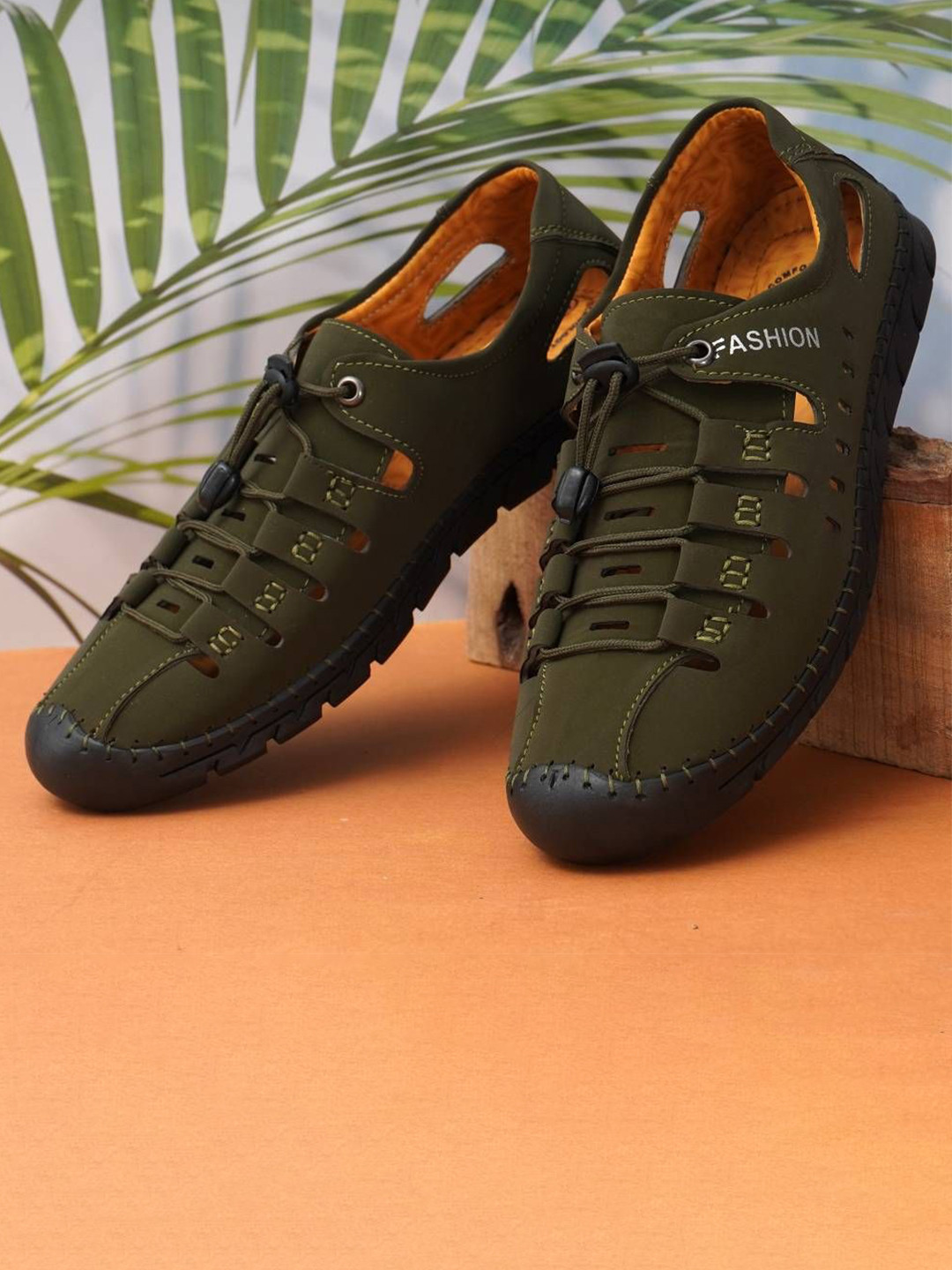 ROYAL CRUZZ Men Shoe-Style Sandals