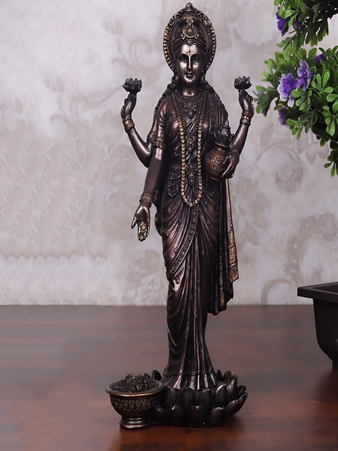 Craftlayout Maa Lakshmi Murti Bronze Polyresin Glossy Prayer Room Large Showpiece - 10 Inches