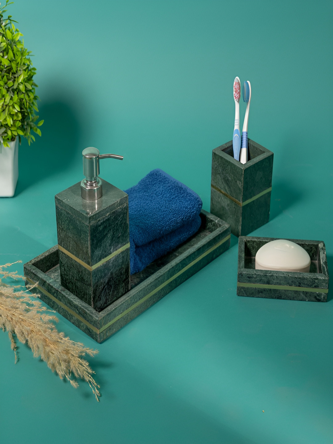 THREADVIBE LIVING Green & Gold-Toned 4 Pieces Abstract Marble Bath Accessories