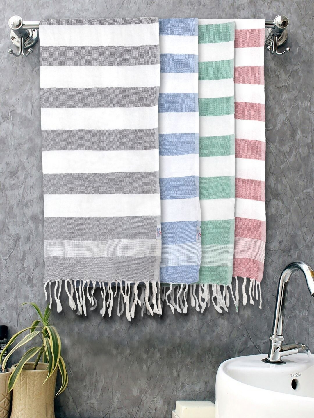 FABINALIV Set of 4 White & Green Striped Printed 225 GSM Cotton Bath Towels