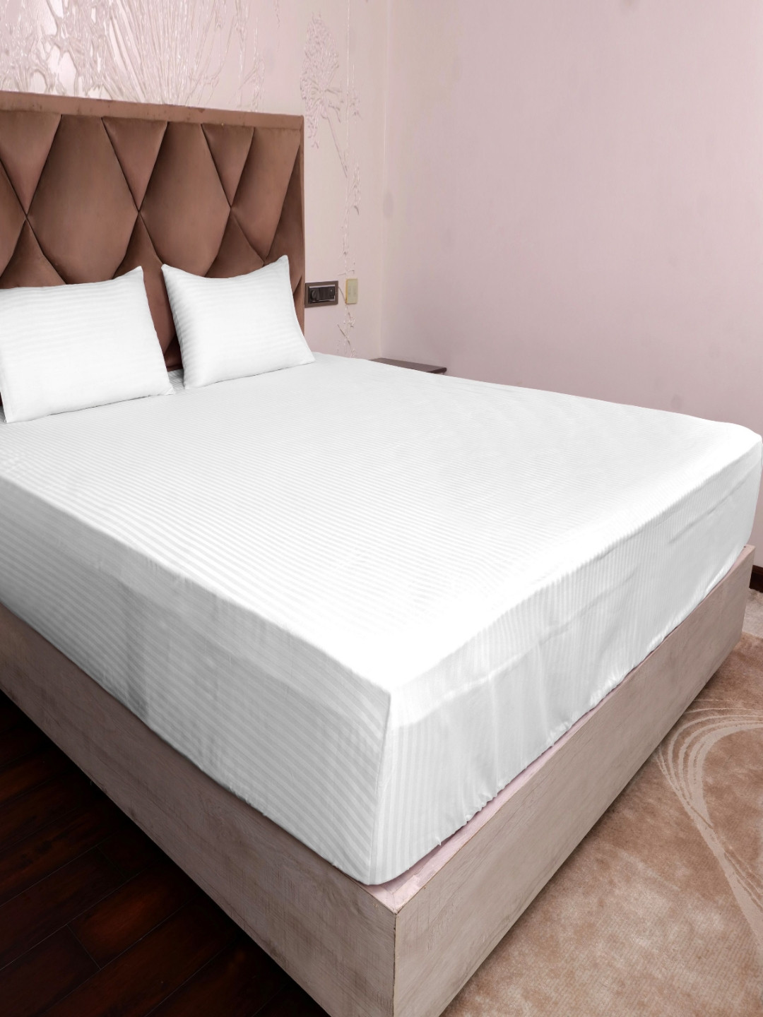 AJISH White Striped Pure Cotton 300 TC Fitted King Bedsheet with 2 Pillow Covers-72 x 72 inches