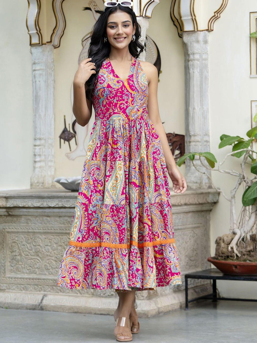 Demirner Ethnic Motifs Printed V-Neck Anarkali Ethnic Dress