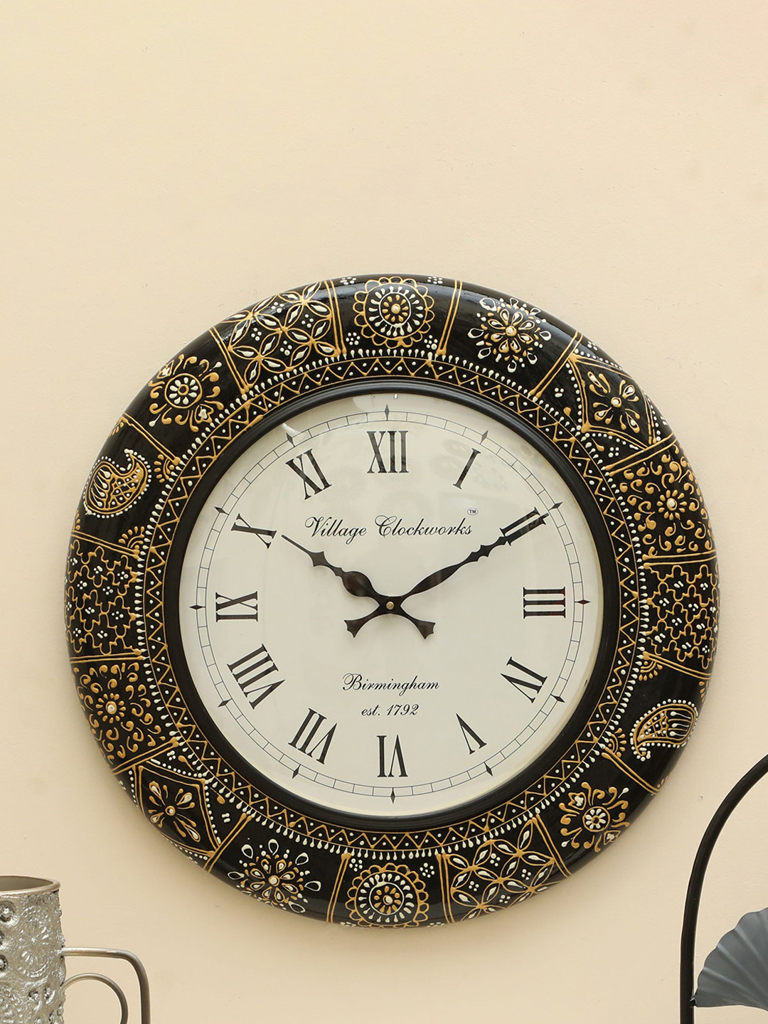vedas C-Griva Gold-Toned & Black Round Heritage Wooden Polished Wall Clock