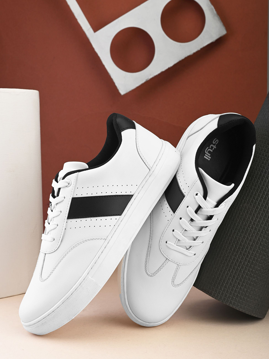 Styli Men Colourblocked Court Sneakers