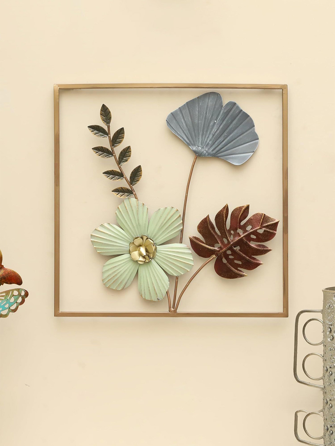 vedas Square Leaf, W-Charvi Metal Floral Glossy Hanging Hall Wall Hangings-18In