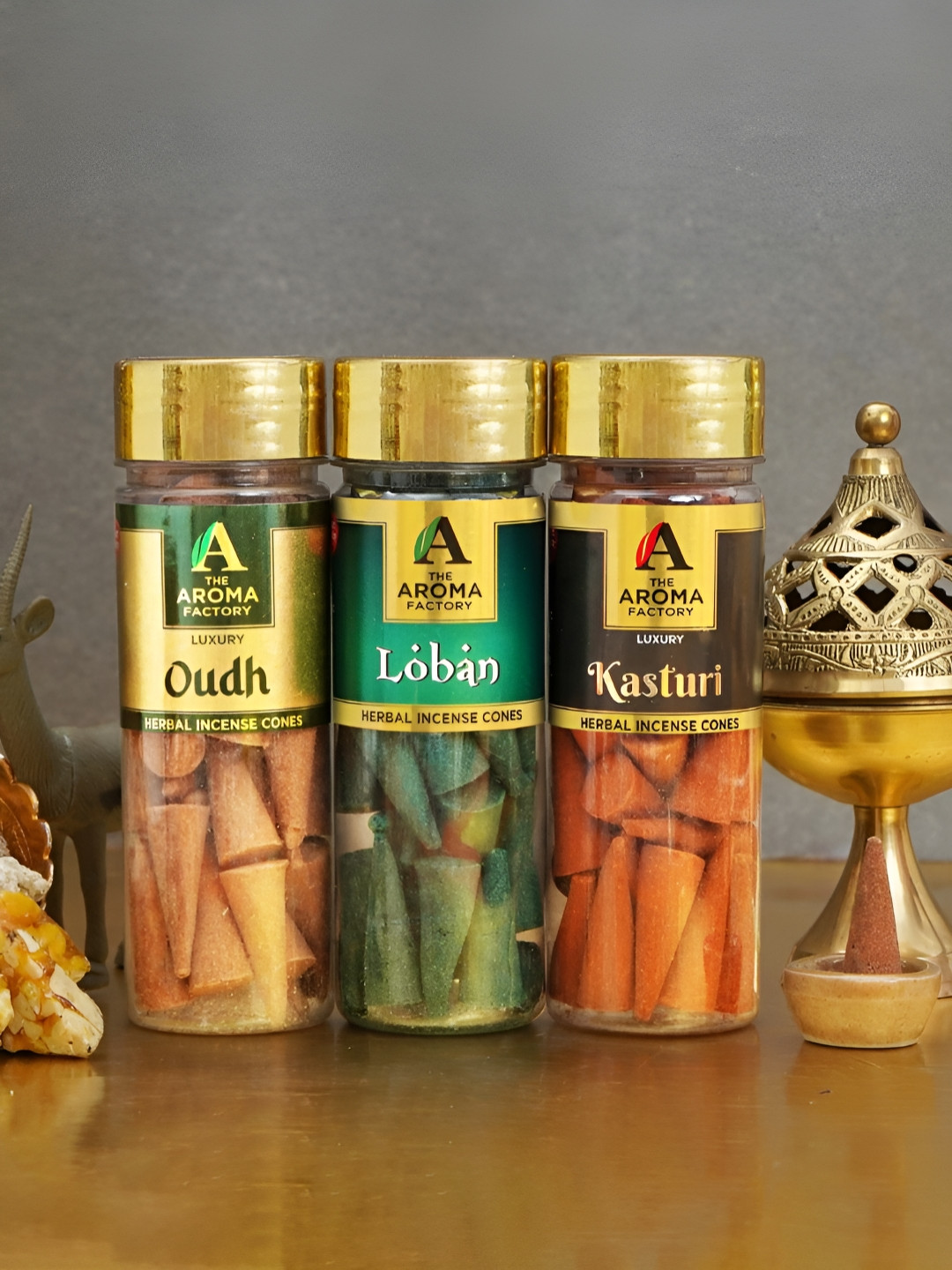 The Aroma Factory 3-Pcs Green & Red Non Toxic Herbal Low Smoke Incense Cones