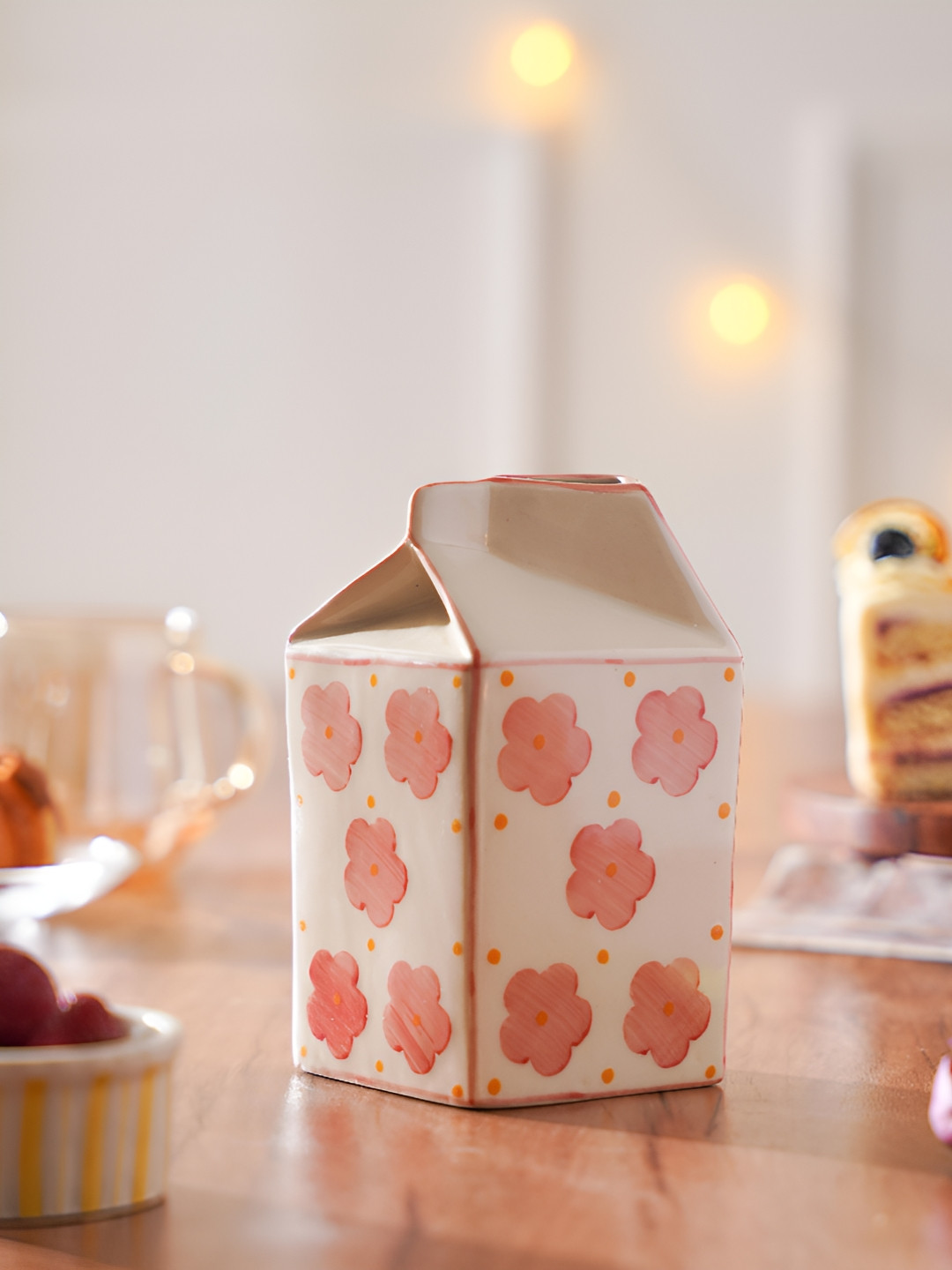 THE INDIAN ROSE Aboli Pink & White Printed Abstract-Shaped Flower Vase