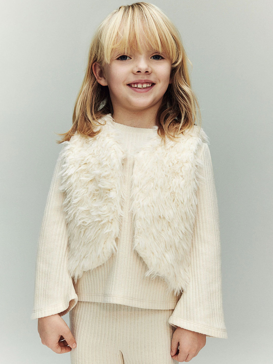 H&M Fluffy Gilet