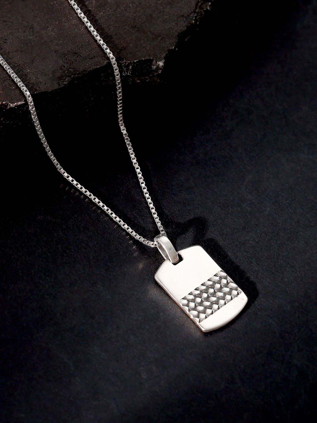 GIVA Men 925 Sterling Silver Rhodium-Plated Modern Rectangular Pendant With Chain
