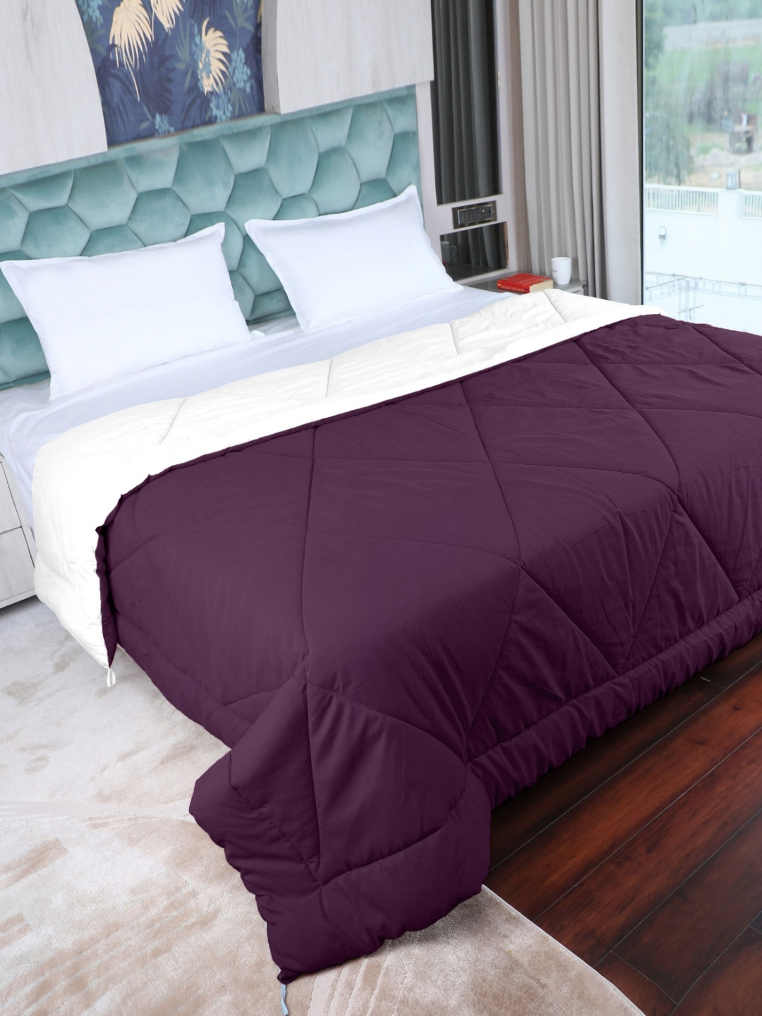 AJISH Burgundy & White Geometric 210 GSM AC Room Reversible Duble Bed Comforter