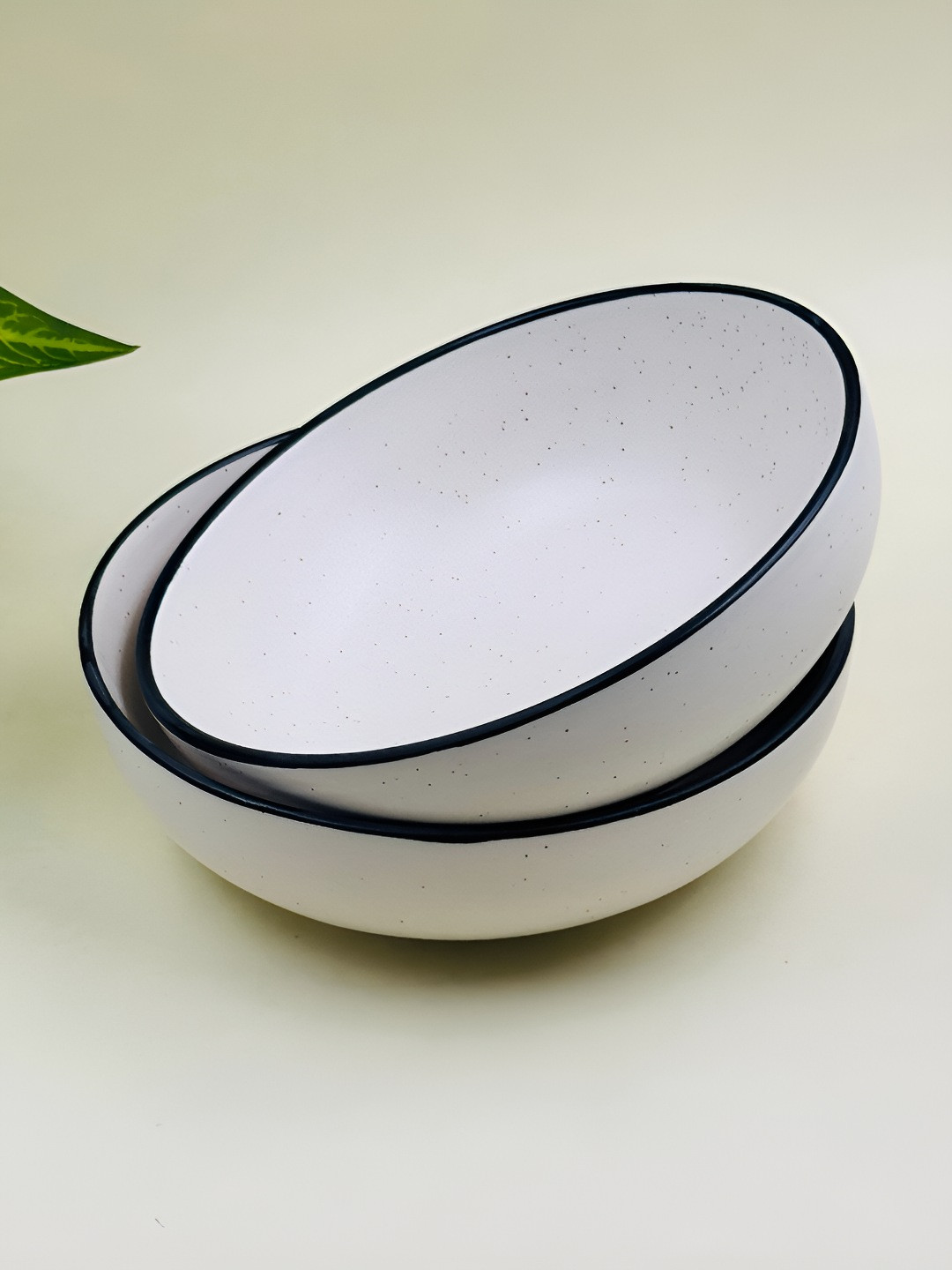 Lupaava White and Black 2 Pieces Ceramic Matte Microwave Safe Serving Bowl 700 ml Each
