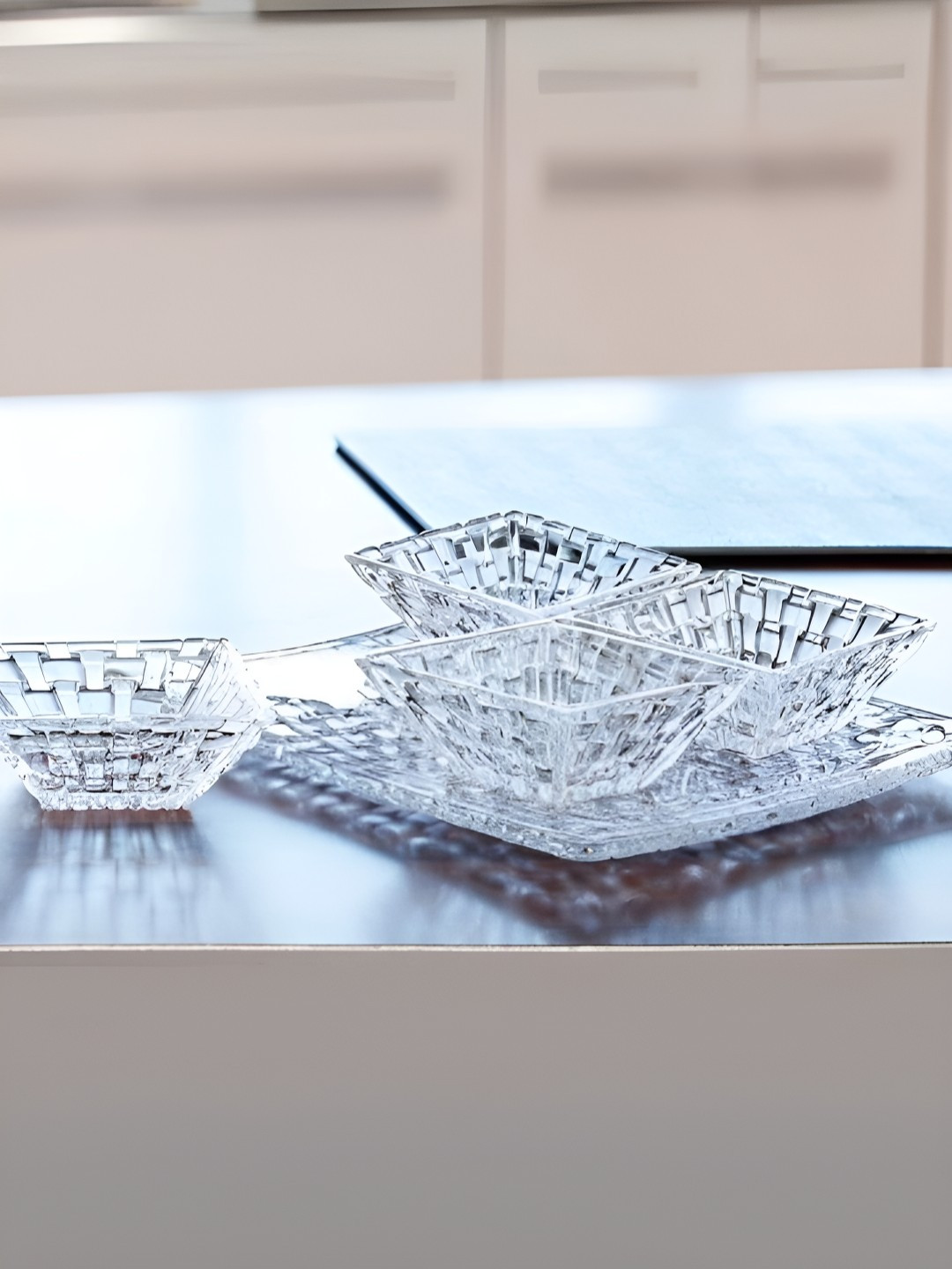Nachtmann Transparent 2025 5 Pieces Stoneware Serving Bowl