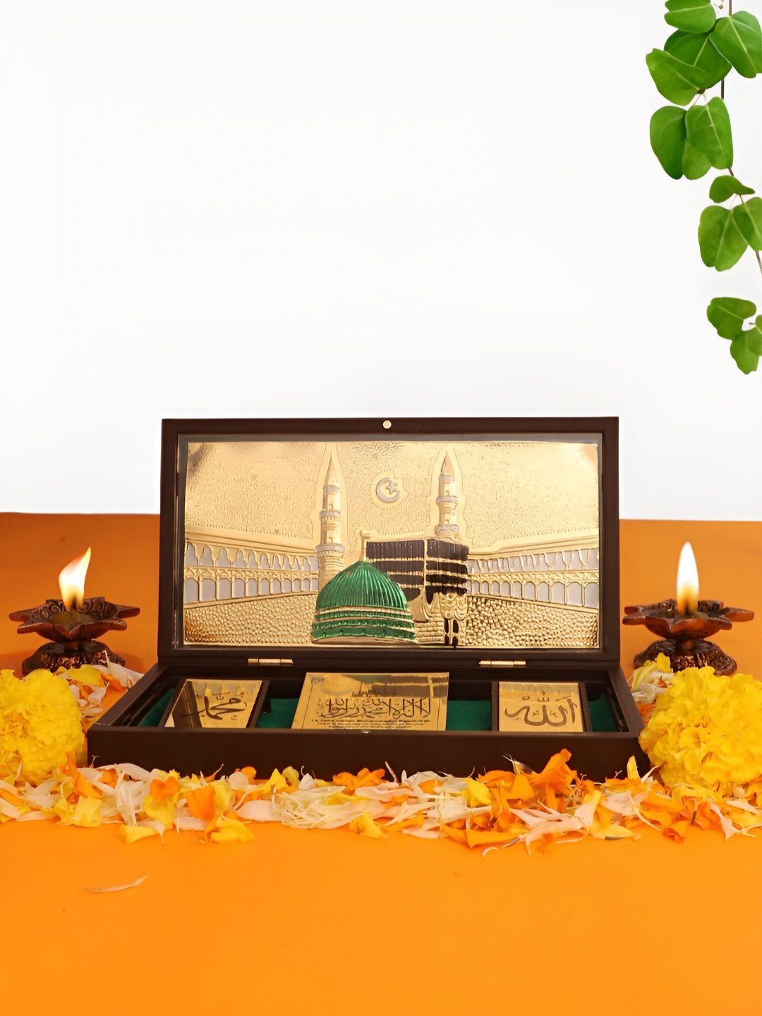 INTERNATIONAL GIFT Mecca Madina Frame with Sacred inscription Gold Metal Metallic Prayer Room Large Showpiece - 2 Inches