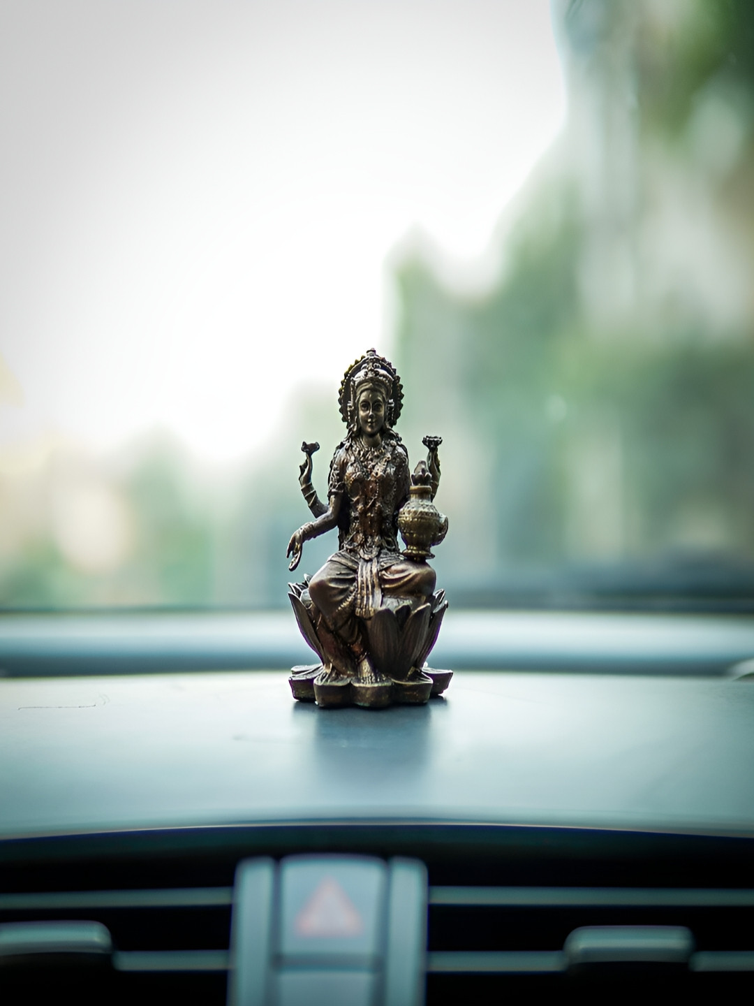 Craftlayout Maa Lakshmi Bronze Resin Glossy Home Office Small Showpiece - 3 Inches