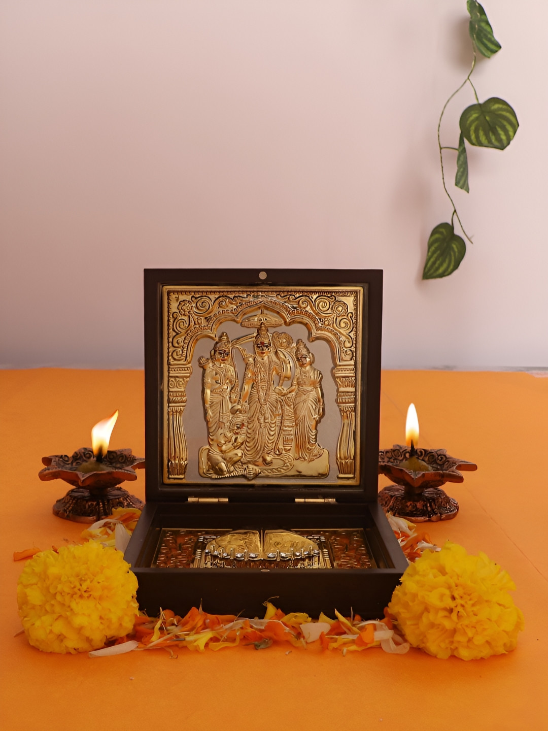 INTERNATIONAL GIFT Gold-Toned Ram Charan Paduka Religious Foot Prints Pooja Essentials