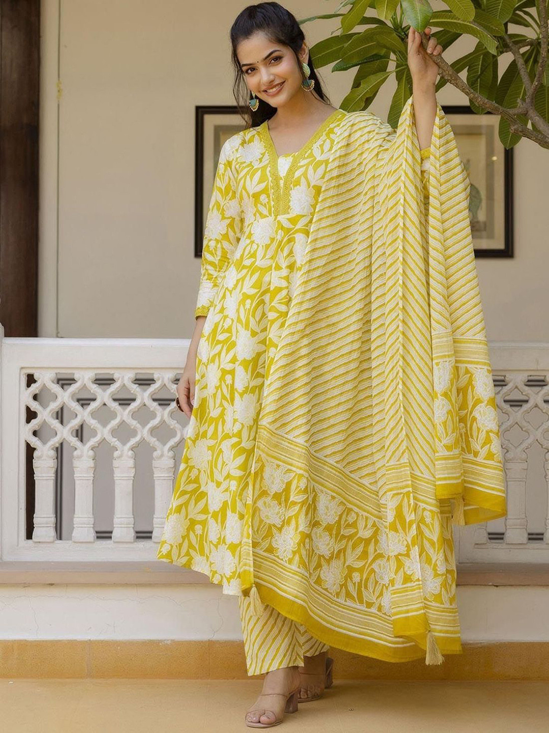 GEKHA Floral Printed V-Neck Pure Cotton Anarkali Kurta With Trousers And Dupatta