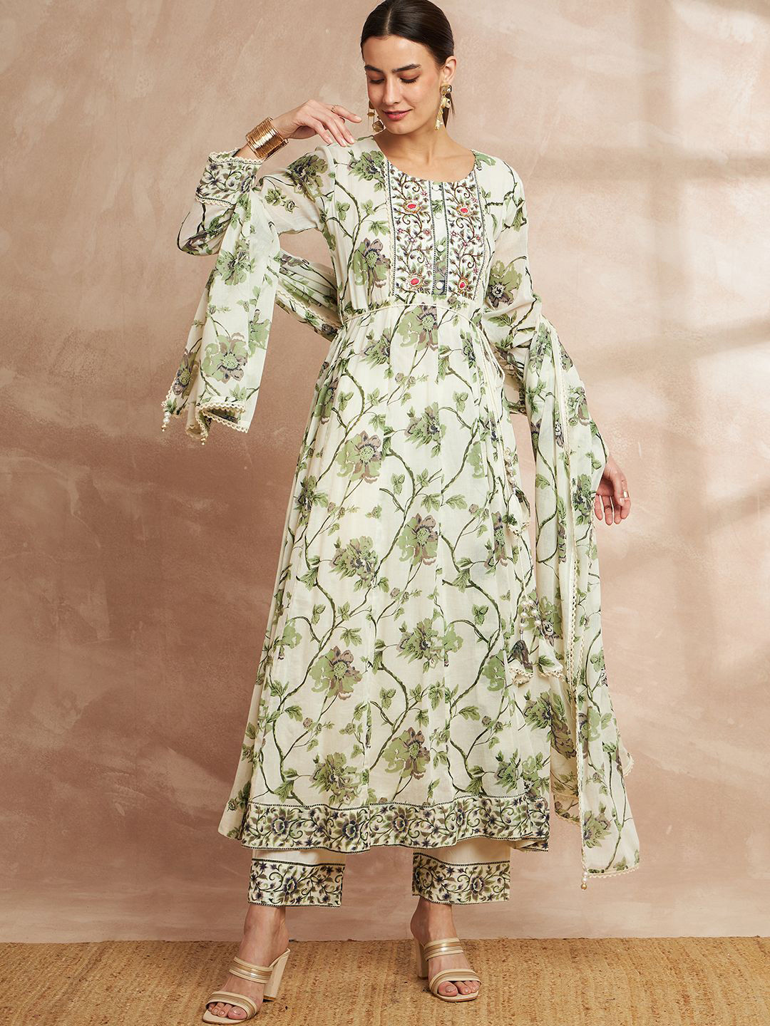 CHETI Floral Printed Pleated Thread Work  A-Line Kurta With Trouser And Dupatta