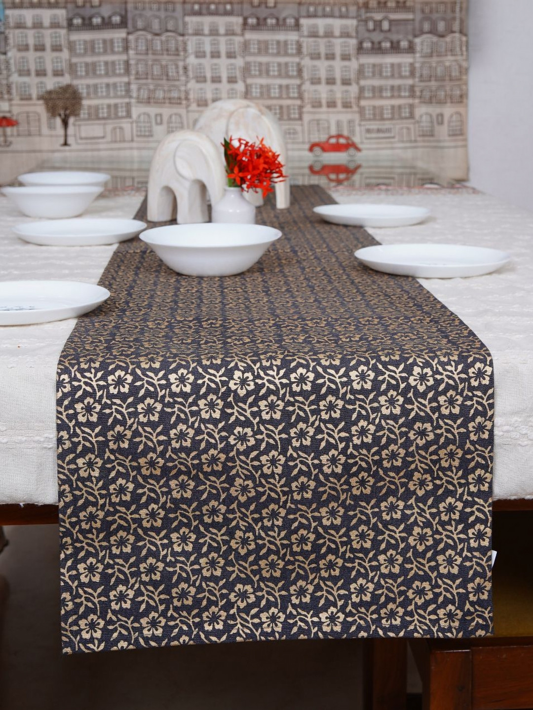 Ratan Cart Mauve & Brown Floral Printed Table Runner