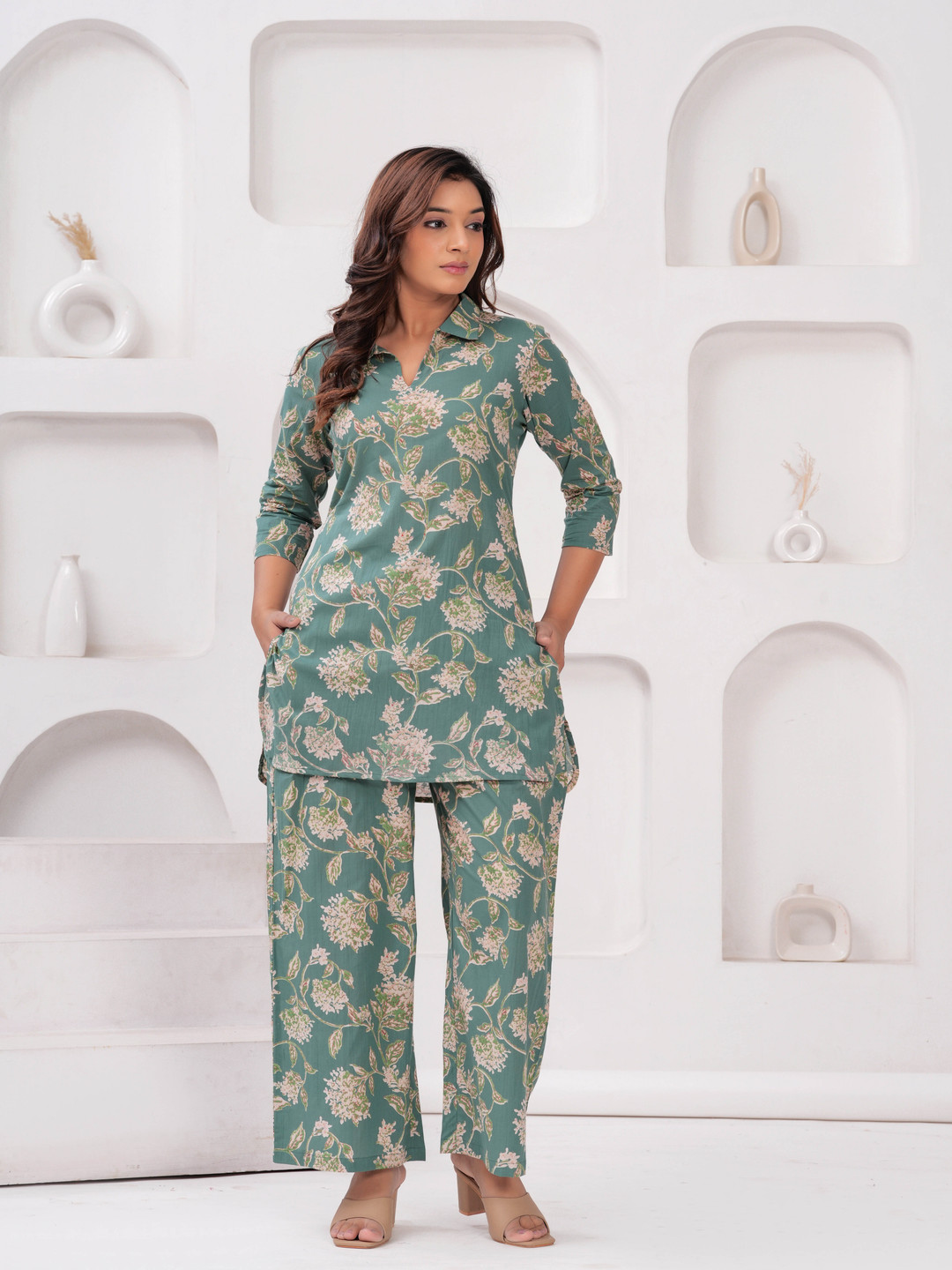 SIDDHANAM Printed Pure Cotton Shirt Collar Tunic With Trousers Co-Ords