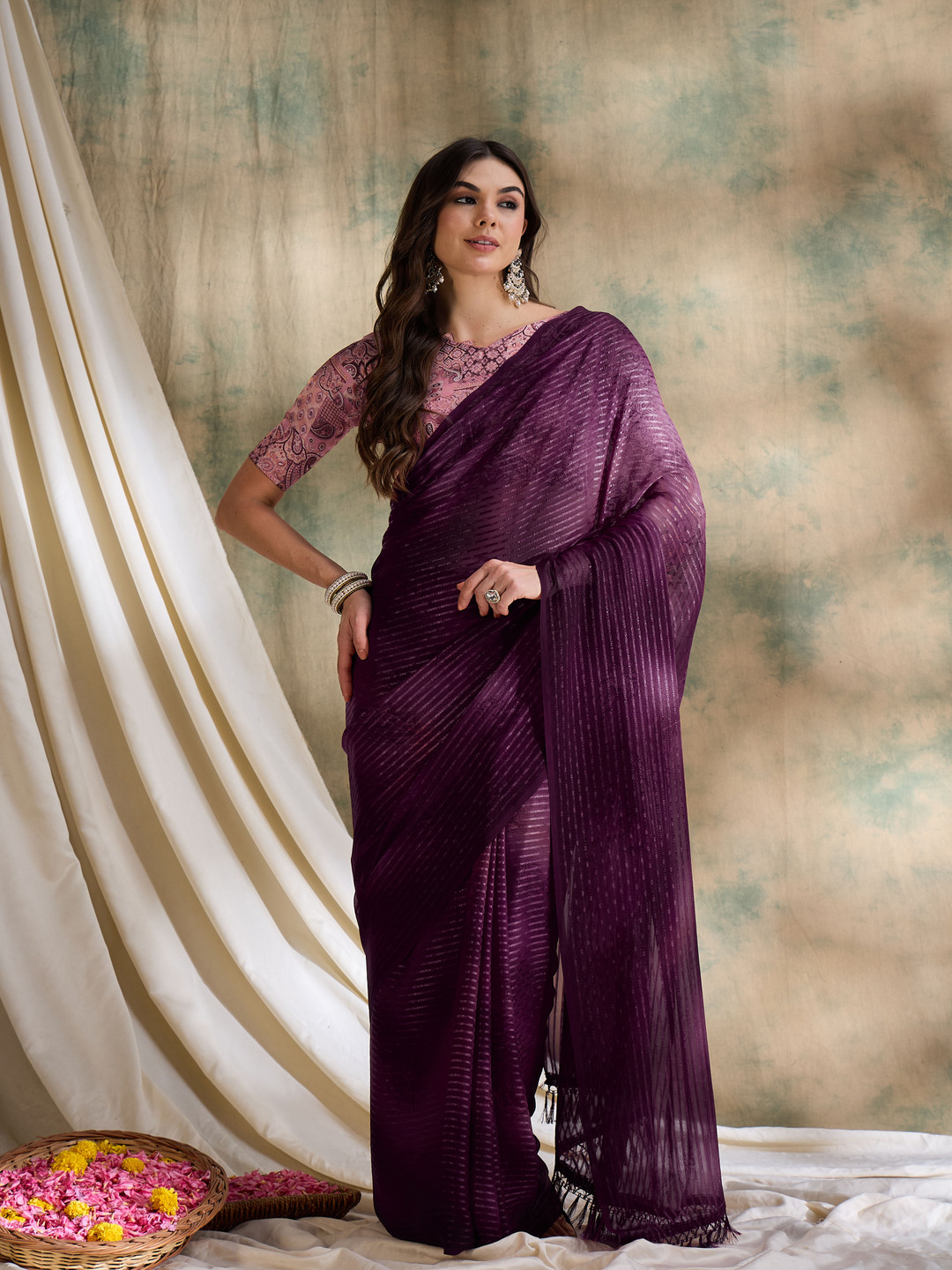 DEVATITHI Burgundy Sparkle Lining Saree