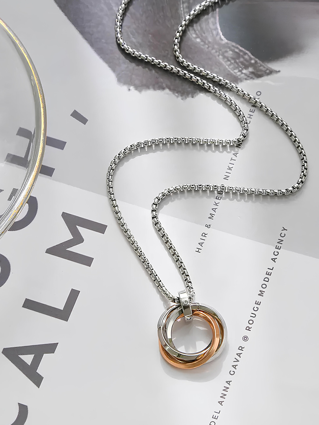 KARISHMA KREATIONS Gold-Plated Stainless Steel 3 Ring Interlocking Pendant With Chains