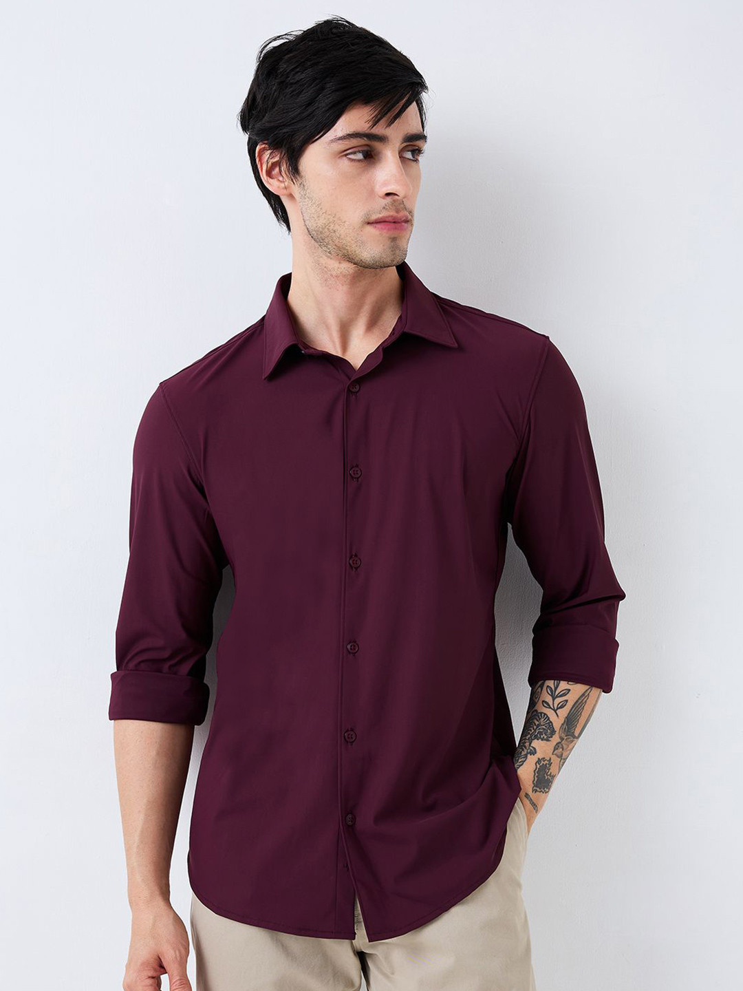 SPYKAR Men Slim Fit Spread Collar Solid Casual Shirt