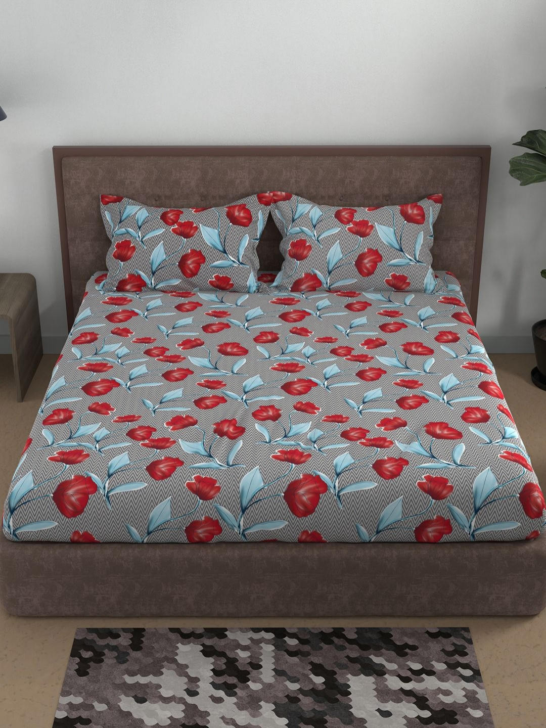 BELLA CASA Red Floral Cotton 180 TC Queen Superfine Bedsheet with 2 Pillow Covers-87 x 93 inches