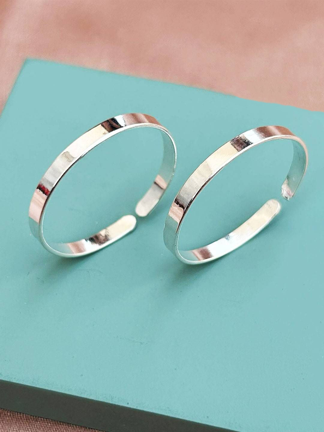 Parnika 92.5 Sterling Set Of 2 Silver Open Toe Ring