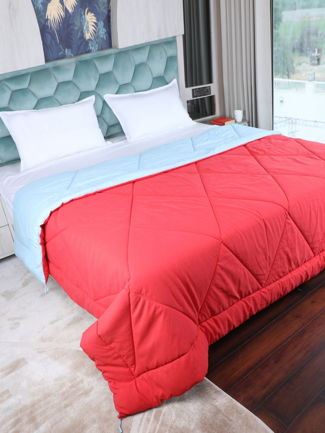 AJISH Red & Blue Geometric 210 GSM AC Room Reversible Double Bed Comforter