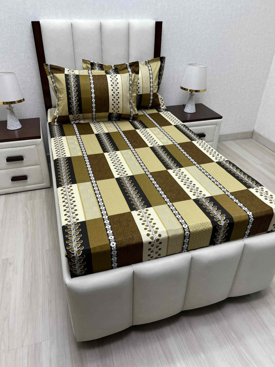 Pure Decor Lounge Fur Brown Geometric Pure Cotton 300 TC Single Fine Bedsheet with 2 Pillow Covers-68 x 93 inches