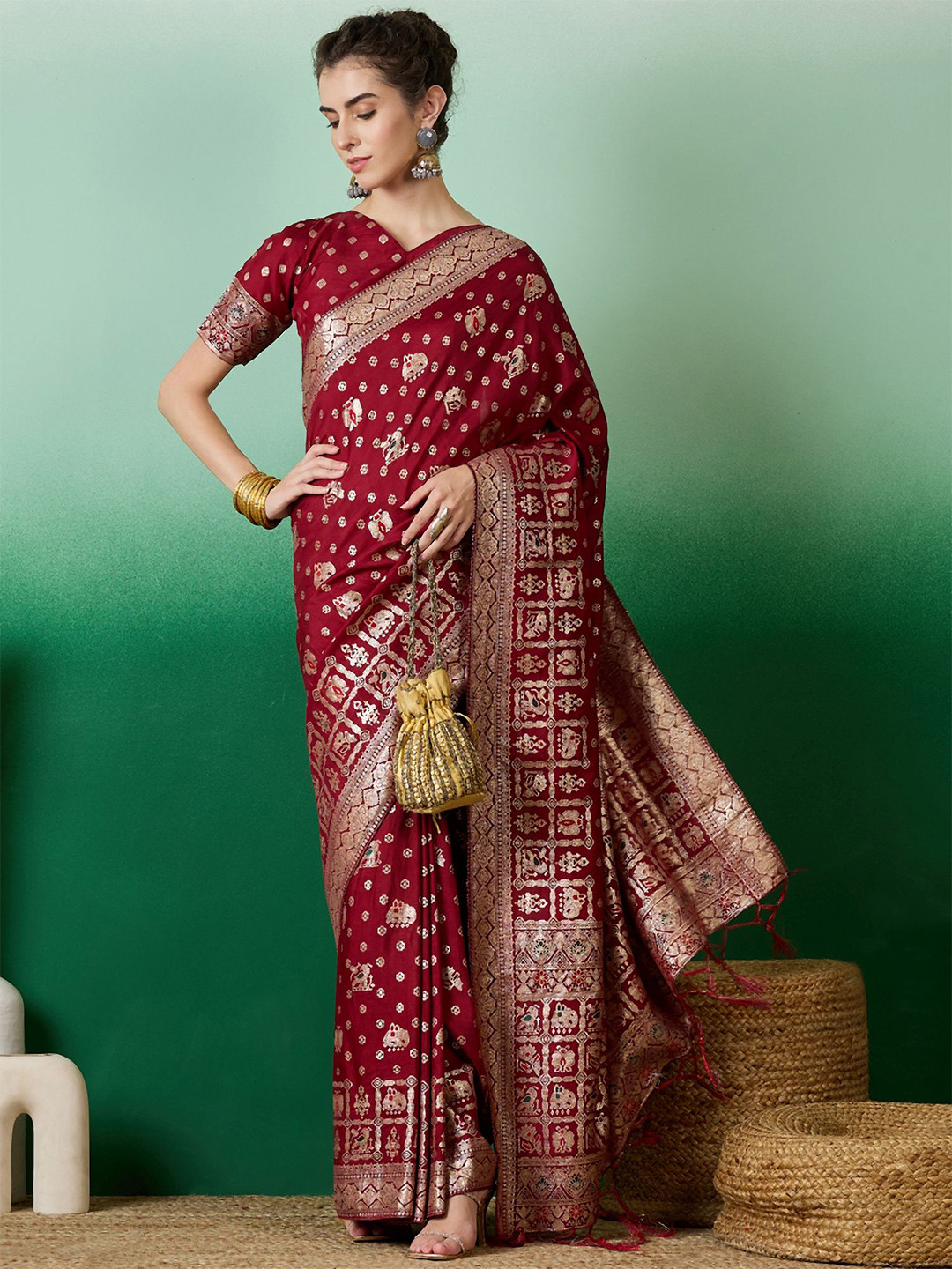 DEVATITHI Woven Design Zari Maroon Staple Dola Jacquard Saree