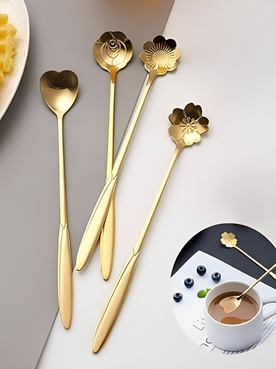 SYGA Gold-Toned 4 Pieces Heart and Flower Shaped Stainless Steel Dessert Spoons